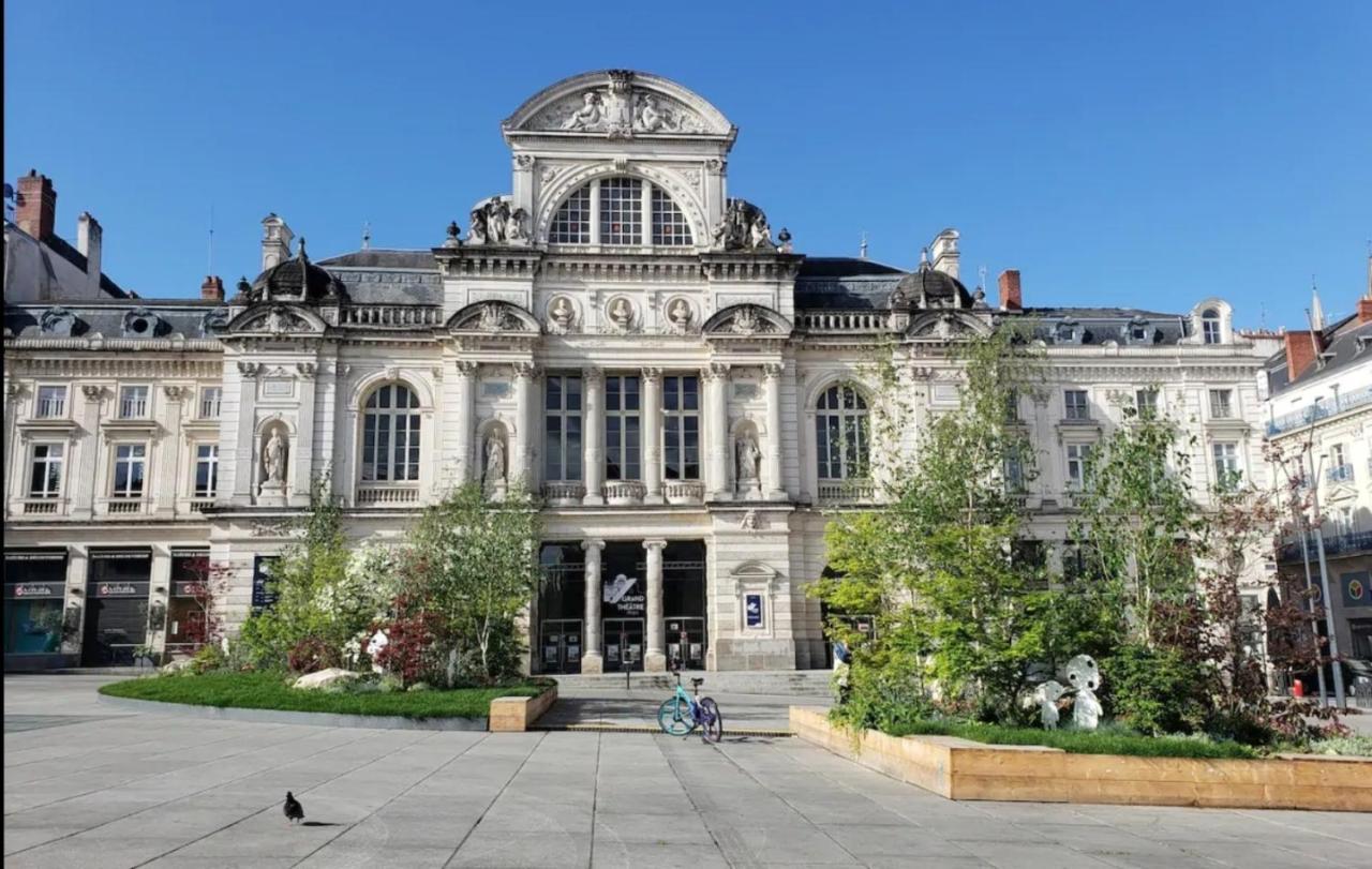 Le Chateau Angers Exterior foto